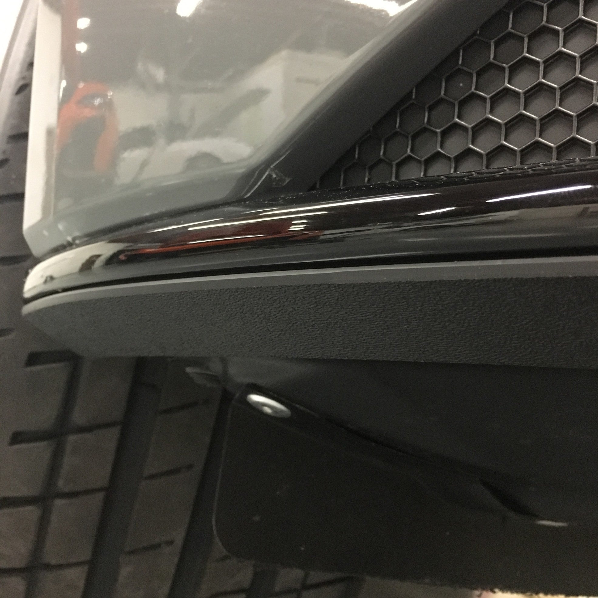 Aston Martin DB11 (2017-2023) Skid Plates