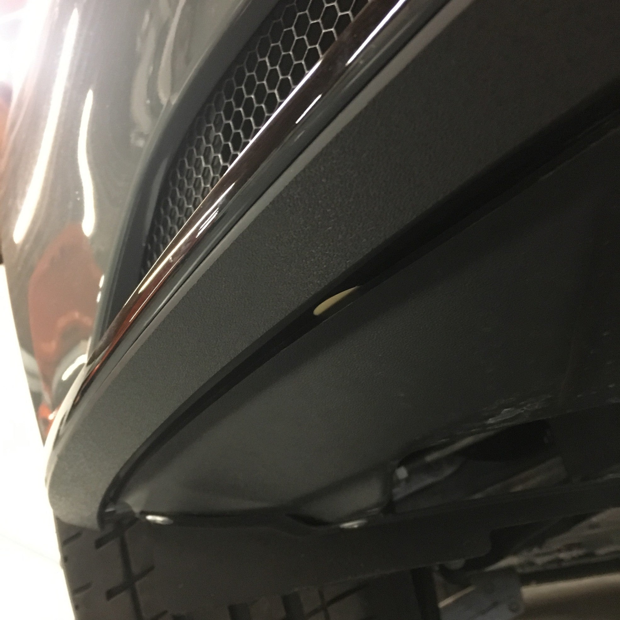 Aston Martin DB11 (2017-2023) Skid Plates